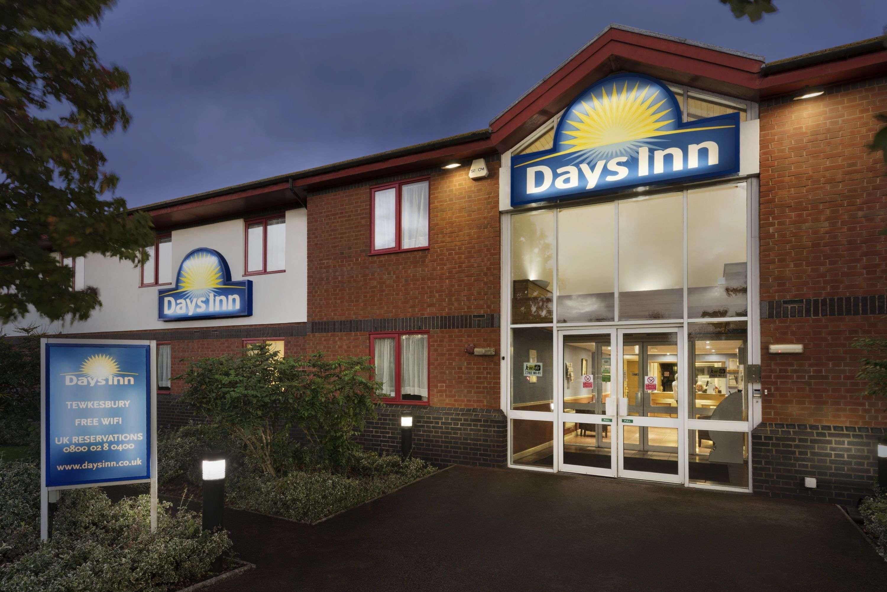 Days Inn Tewkesbury Strensham Exterior foto