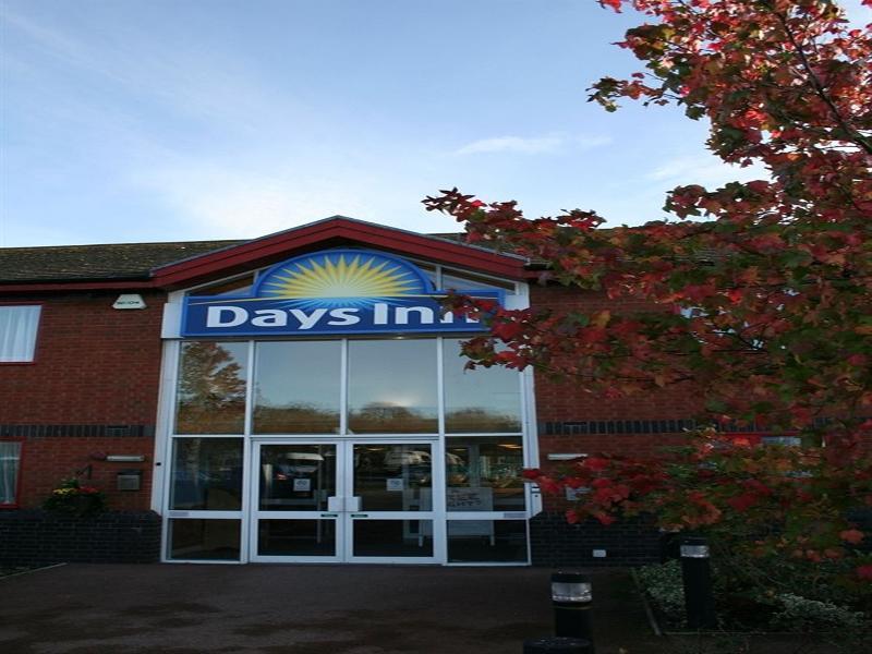 Days Inn Tewkesbury Strensham Exterior foto