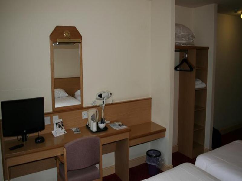 Days Inn Tewkesbury Strensham Exterior foto