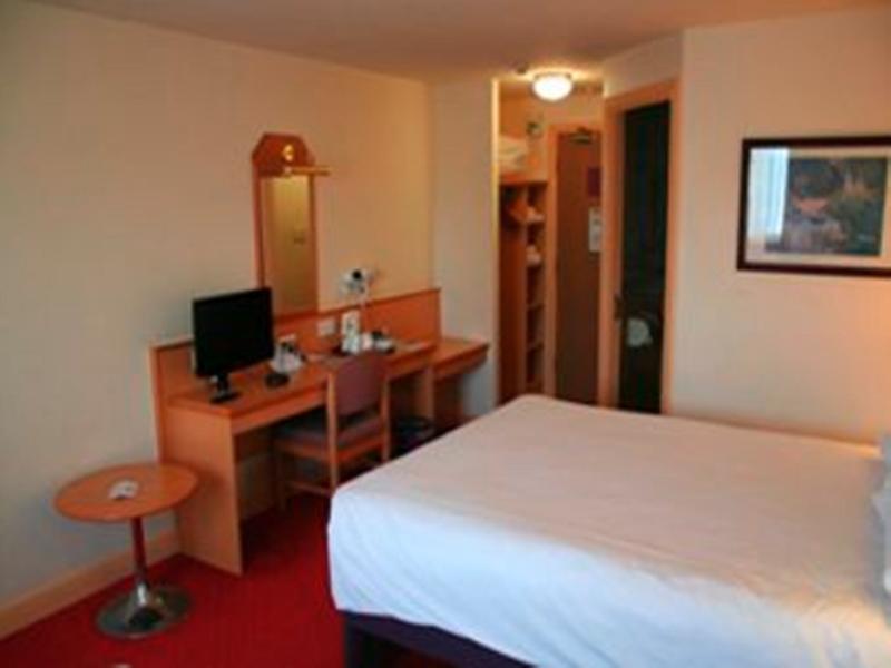 Days Inn Tewkesbury Strensham Quarto foto